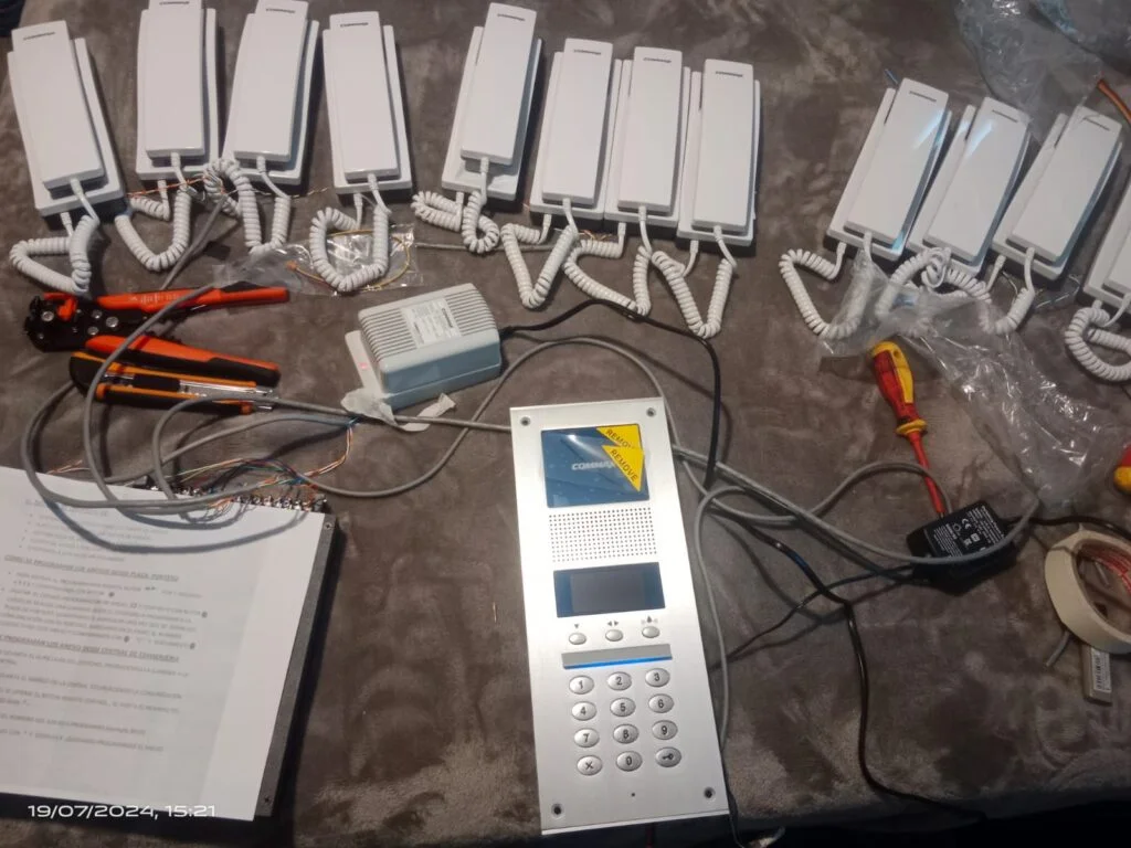 Reparación de citofonia, Instalación de Citofonos . Electricistas 24 horas